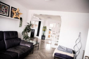 Inviting 3-Bed House in Manchester